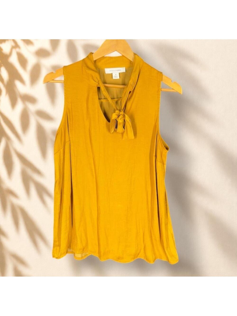 Madison Grey Blouse Women M Medium Orange Sleeveless Wide Strap Tasseled V-Neck